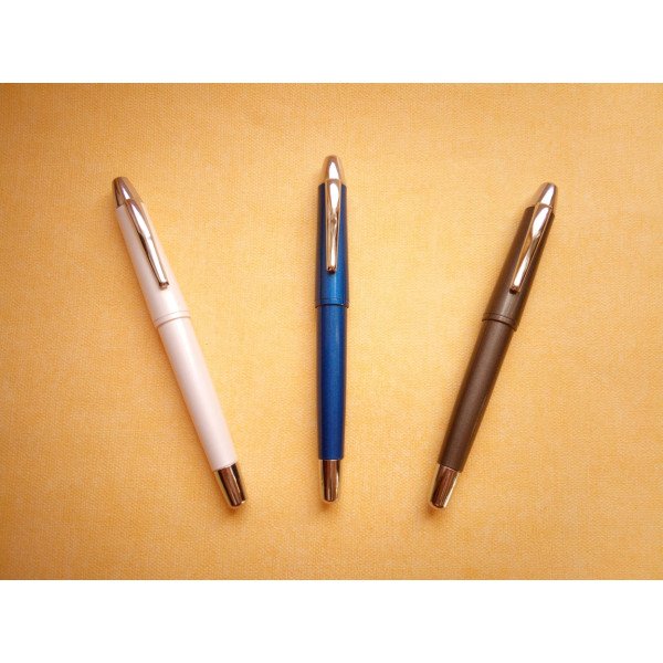 Premium II gyöngyházas töltőtoll, balkezes